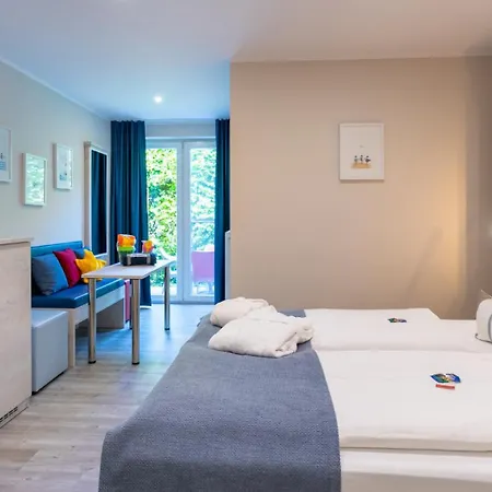 Deichkrone - Familotel Nordsee 4* Norddeich (Norden)